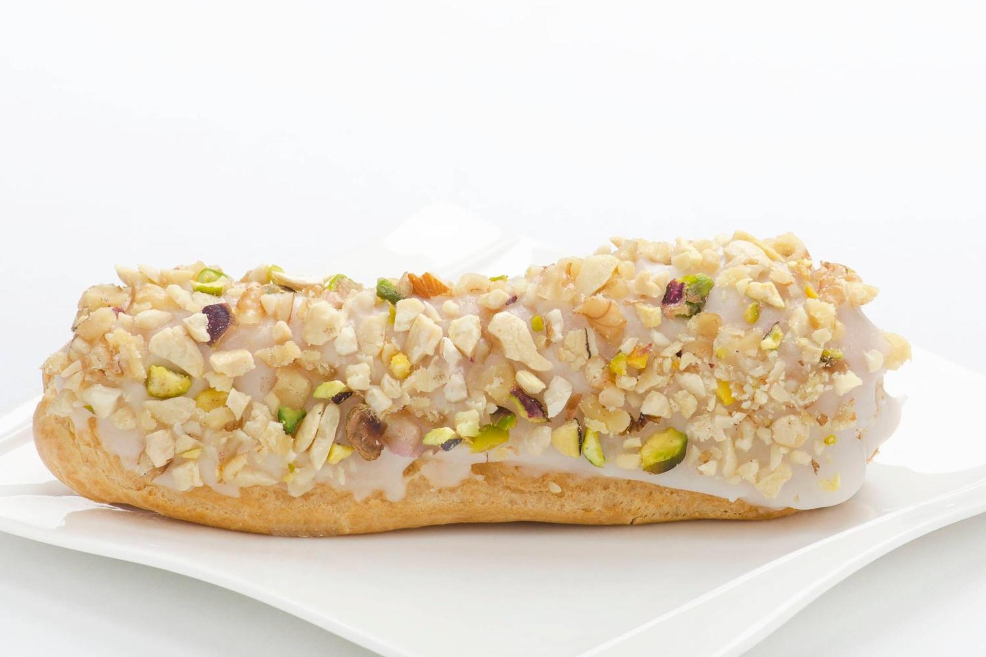 Le Meridien Khobar Extérieur photo A traditional Italian pastry