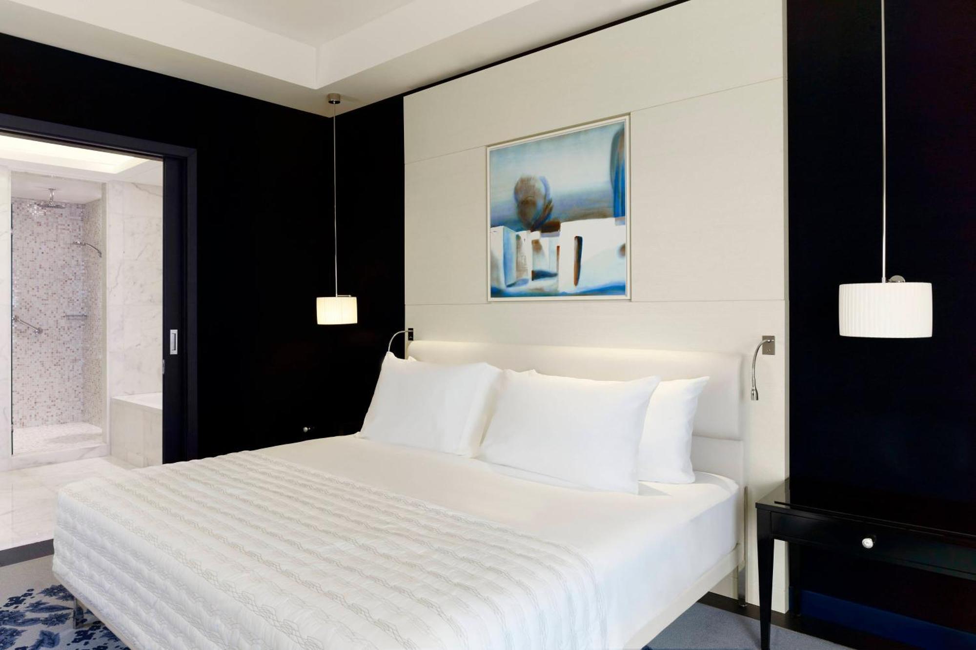 Le Meridien Khobar Extérieur photo A bedroom at the hotel