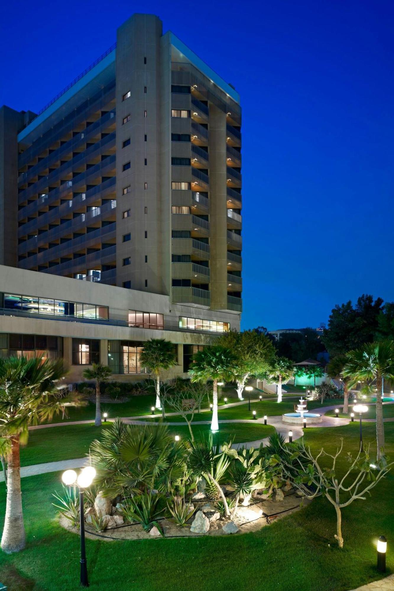 Le Meridien Khobar Extérieur photo Hilton Athens