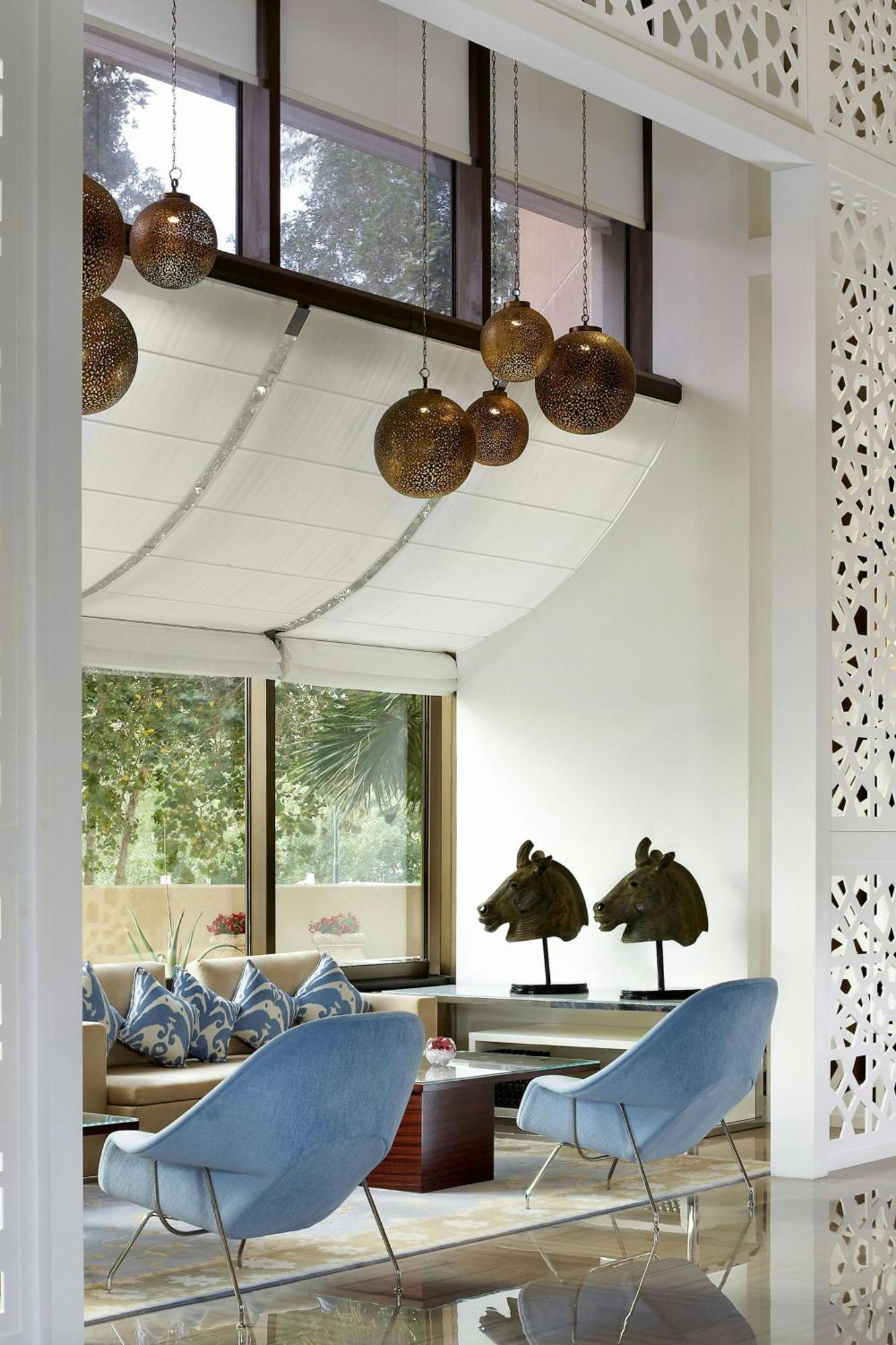 Le Meridien Khobar Extérieur photo Roman shade