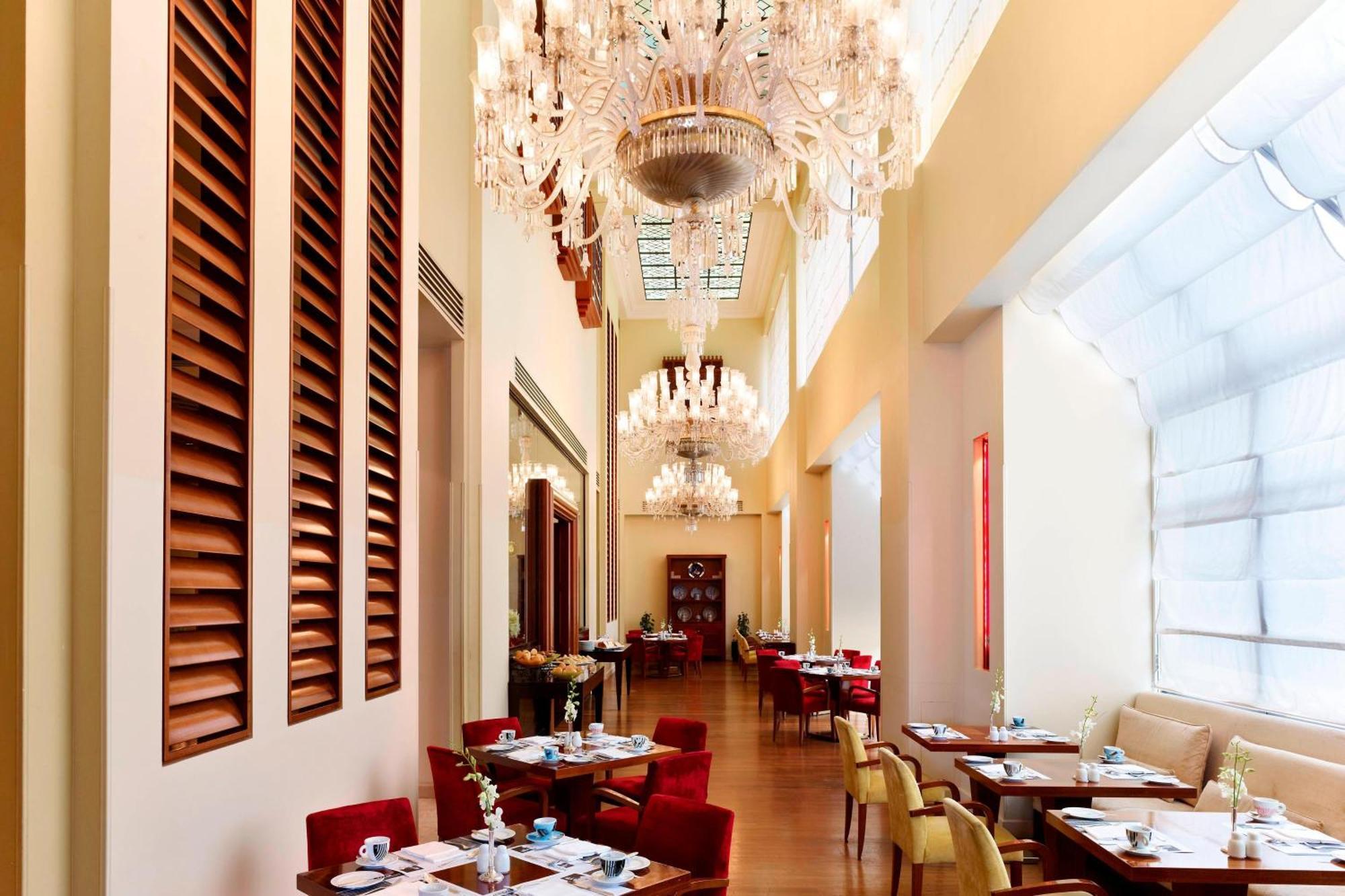 Le Meridien Khobar Extérieur photo The restaurant